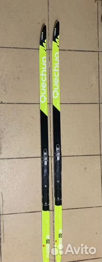 Лыжи дет 135 см, палки лыж. 100 см, ботинки 37 р