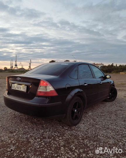 Фонари задние Ford focus 2