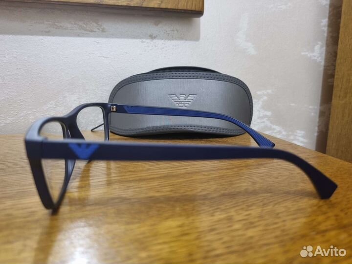 Очки emporio armani