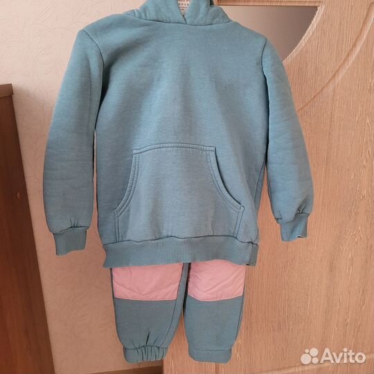 Костюм для девочки из футера утепл.+ жилет 92