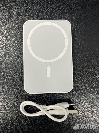 Power bank magsafe