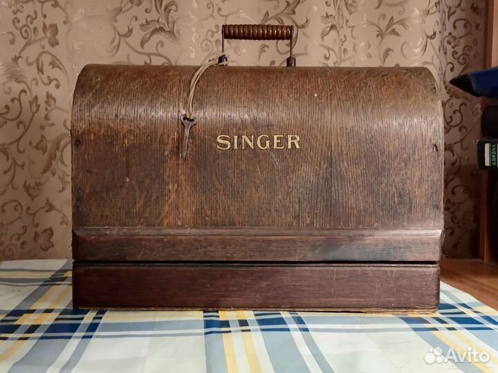 Швейная машина Singer