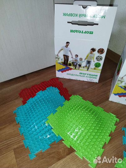 Детский массажный коврик