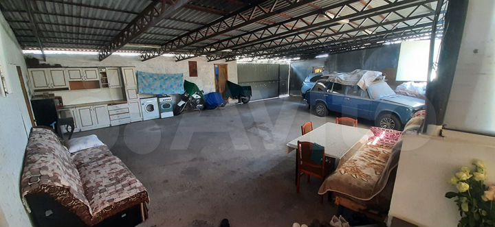 3-к. квартира, 72 м², 1/1 эт.