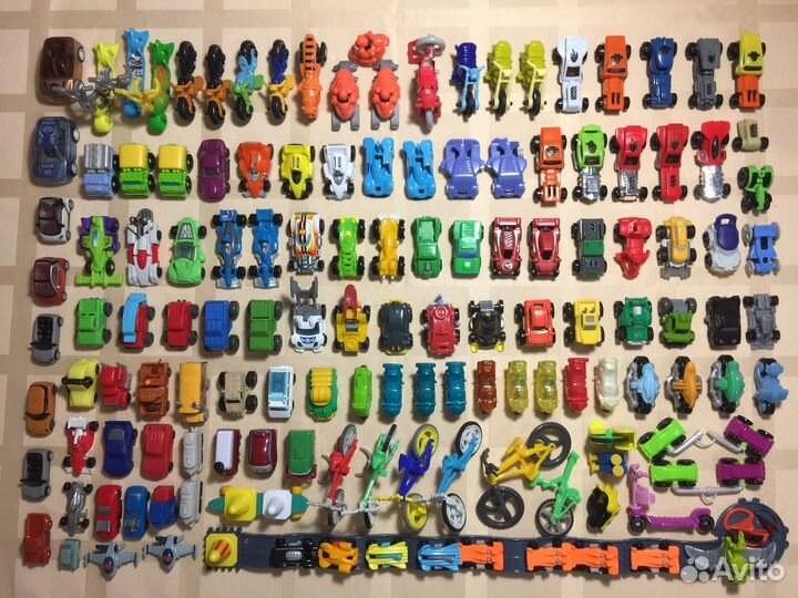 Киндер-сюрприз комплектами