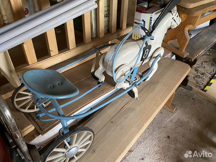 Педальный конь СССР