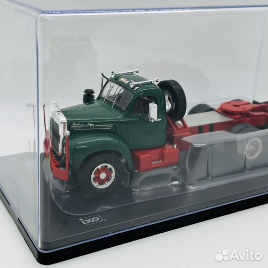 Mack B61 Tractor 1953 IXO 1:43