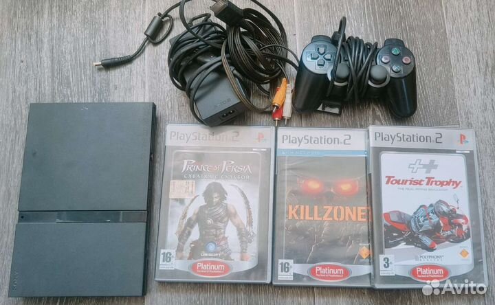 Консоль Sony Playstation 2