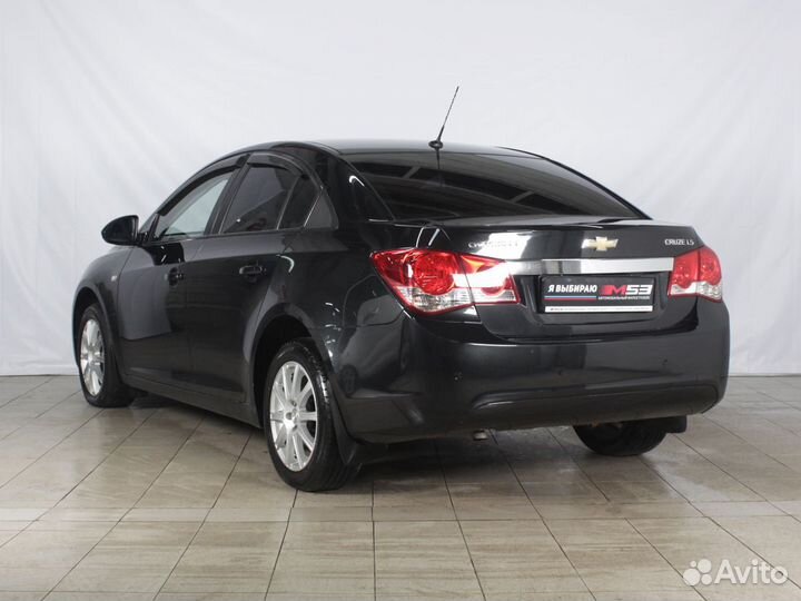 Chevrolet Cruze 1.8 AT, 2011, 236 276 км