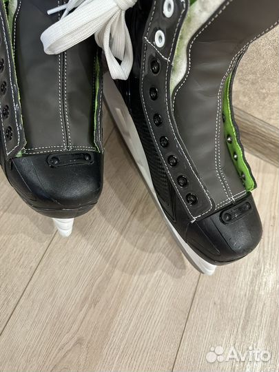 Хоккейные коньки bauer