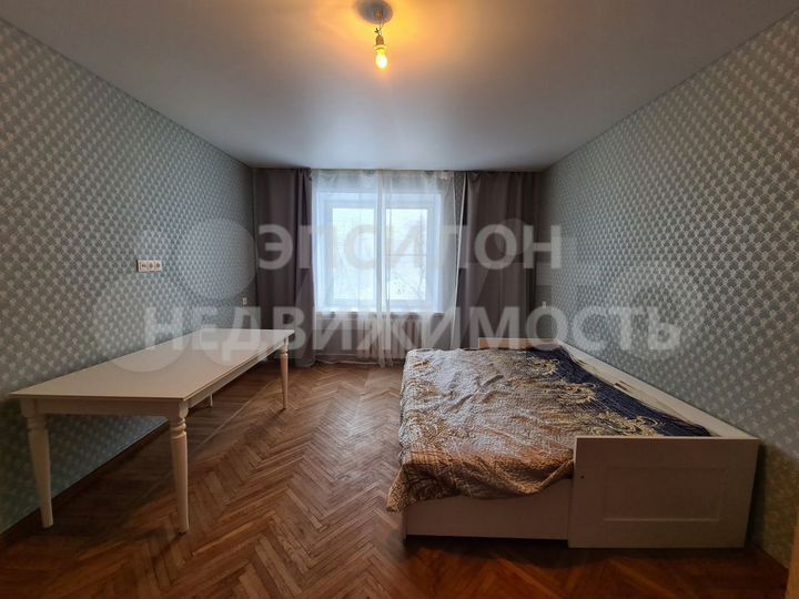 3-к. квартира, 85,5 м², 3/5 эт.