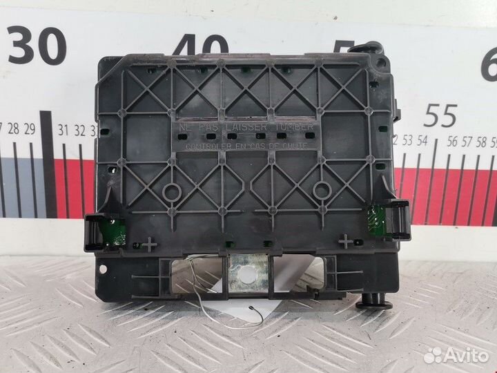 Блок предохранителей для Citroen Picasso