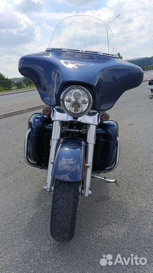 Продам Harley Davidson Street Glaid