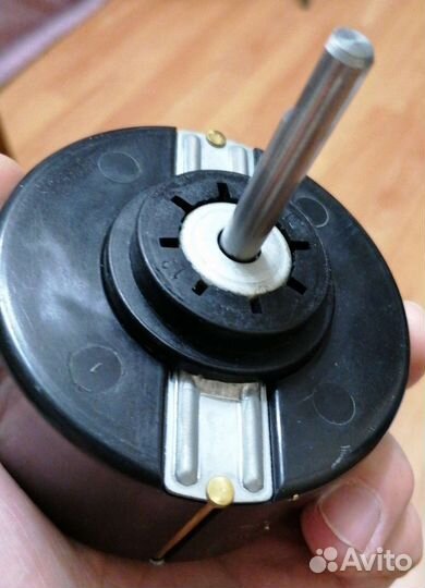 Двигатель T7W23A762 для Mitsubishi pkfy-p20vam-E