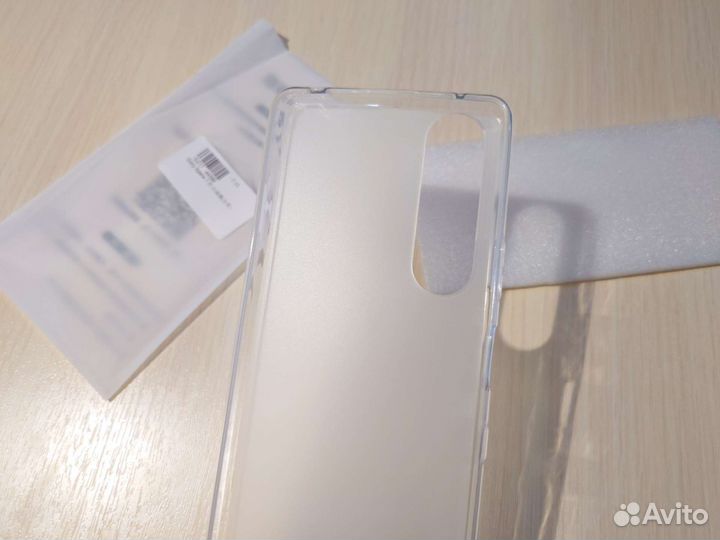 Чехол, защитные плёнки и стекла Xperia 1 III