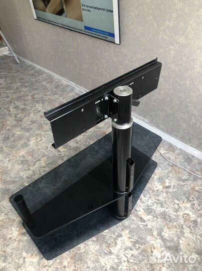 Стеклянная тумба для TV