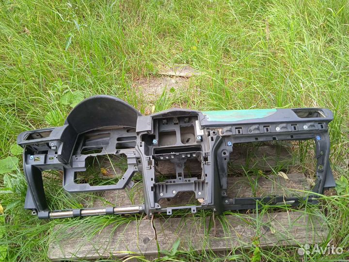 Торпедо Opel astra h