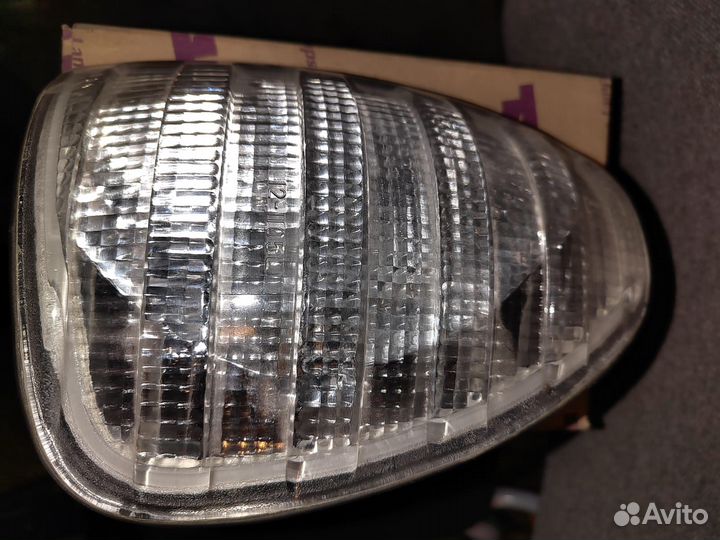 Указатель поворота лев/прав белый Depo Merc W123