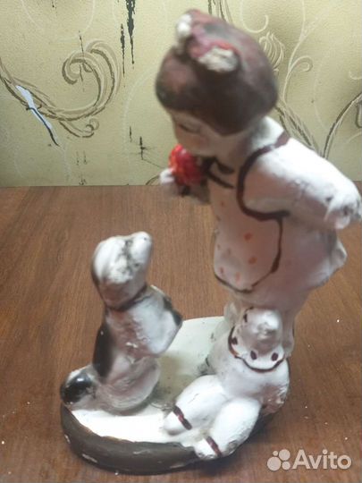 Статуэтка гипсовая 