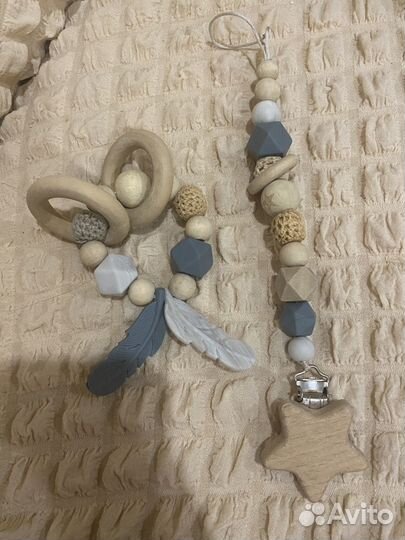 Держатель для пустышки и прорезыватель