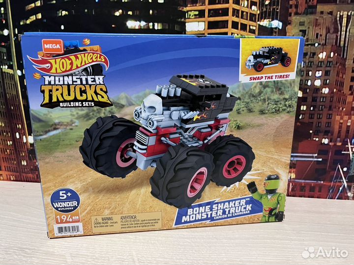 Hot Wheels Монстр-трак Боун Шейкер GVM27