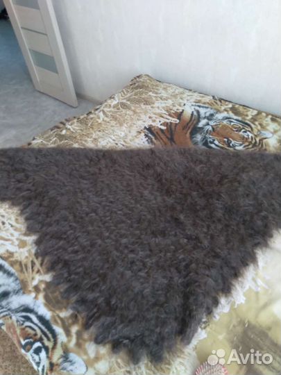 Шаль пуховая ручная работа