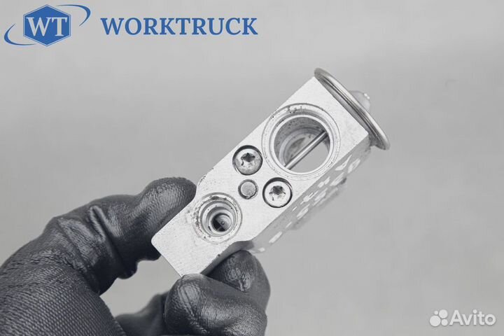 Клапан испарителя в сборе с крышкой Скания Scania