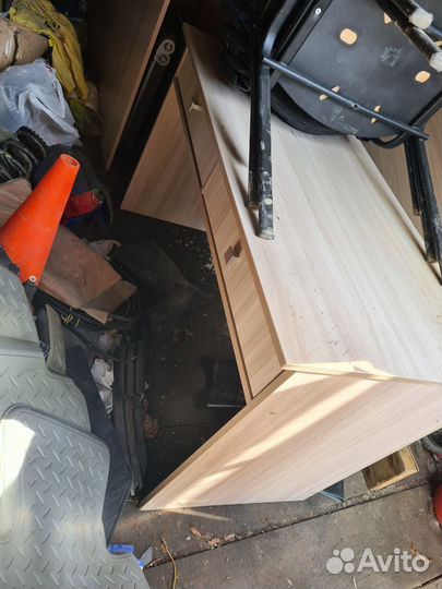 Стол беленый дуб с выдвижными ящиками