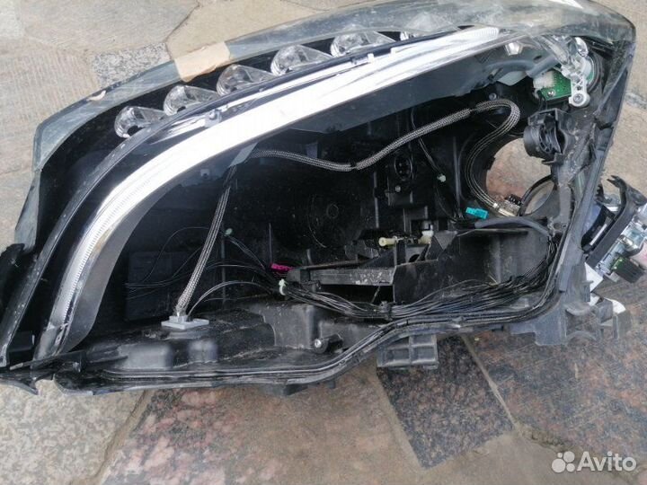 Фара передняя левая Mercedes-Benz Gla-Class X156
