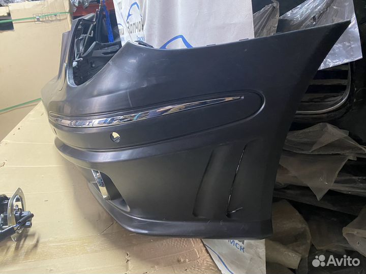 Передний бампер mercedes w211 AMG с птф