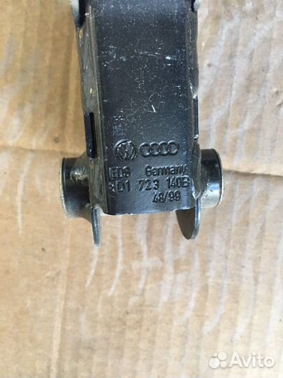 Педаль тормоза Audi A4 B5 (1866)