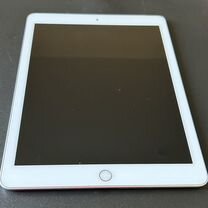 iPad 6 поколения, WiFI+4G, белого цвета