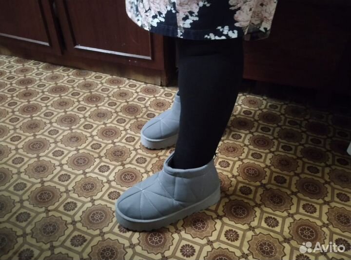 Дутики женские