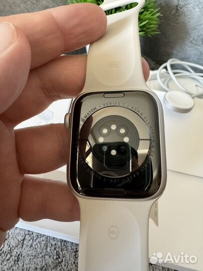 Часы Apple Watch 7 45 mm Starlight