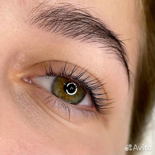 Коррекция бровей, ламинирование ресниц