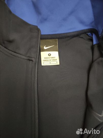 Спортивная куртка на худенького мальчика