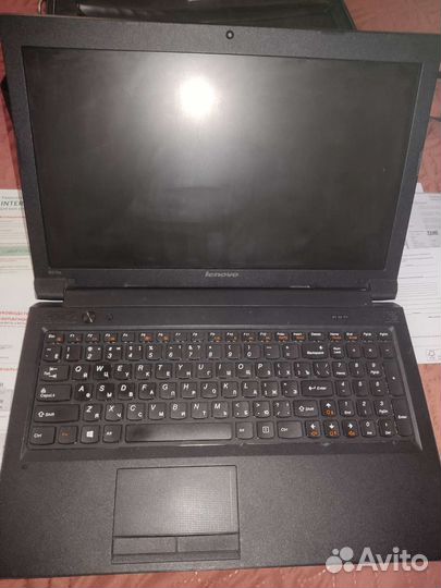 Ноутбук lenovo b575e + чехол/сумка с sd диском
