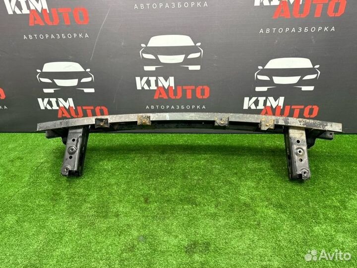 Усилитель заднего бампера Hyundai Tucson Jm 2.0