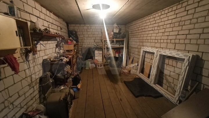 Гараж
