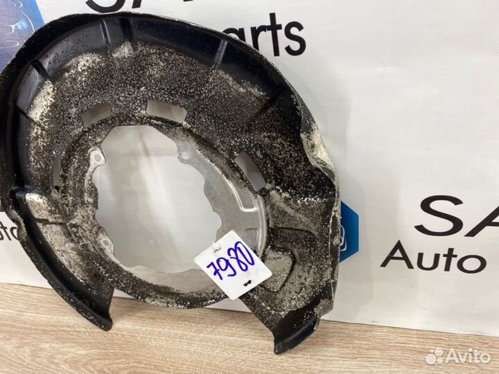 Пыльник тормозного диска задний Bmw X5 Рест E70