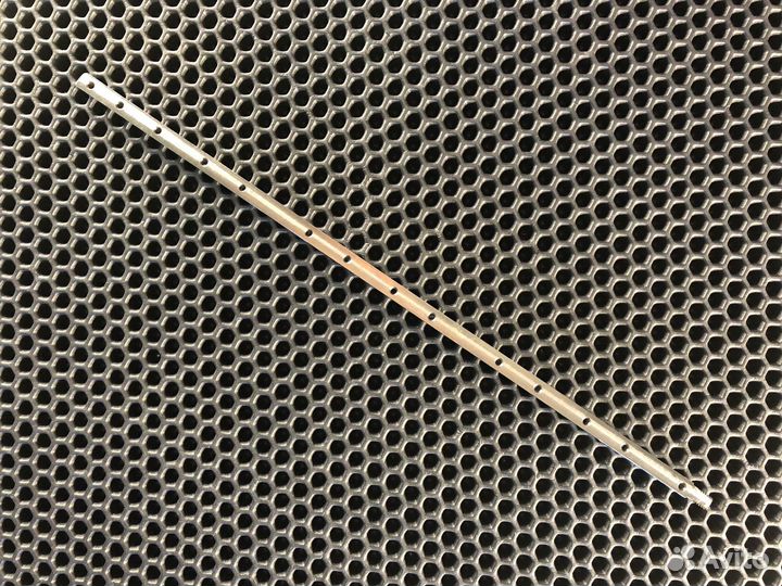 Ось впускного коллектора g6ea/g6ba