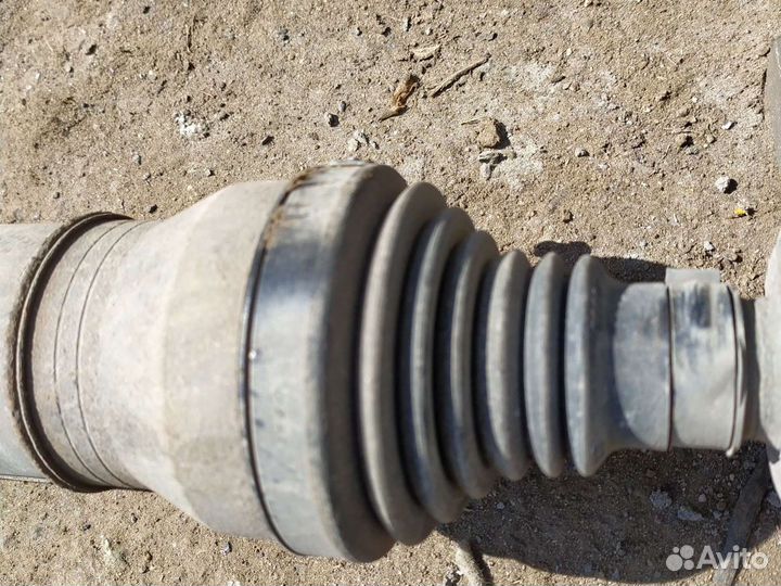 Кардан hyundai grand santa fe 2018 год 2.2 crdi