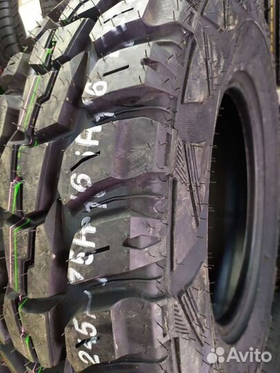 Kumho Road Venture M/T KL71 245/75 R16