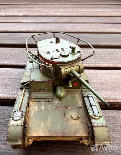 Модель советского танка Т-26 в масштабе 1:35