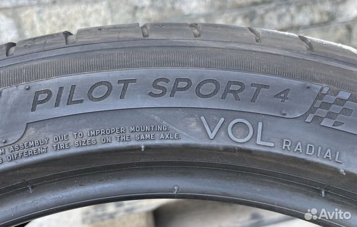 Michelin Pilot Sport 4 255/40 R19