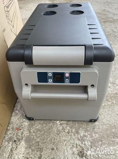 Авто холодильник компрессорный alpicool CF35