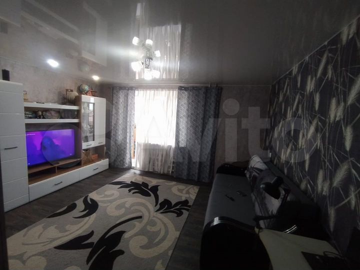 1-к. квартира, 50 м², 3/5 эт.