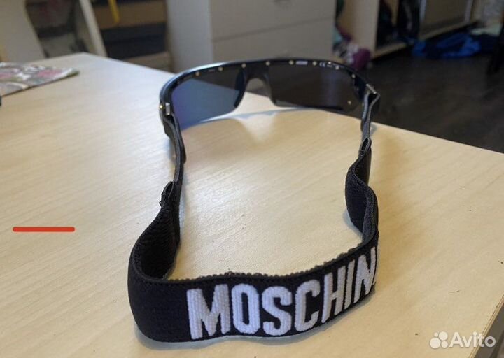Очки Moschino новые