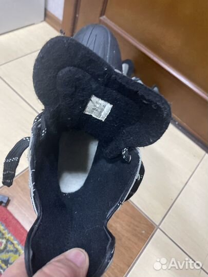 Коньки хоккейные б/у размер 41