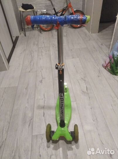 Самокат детский трехколесный бу